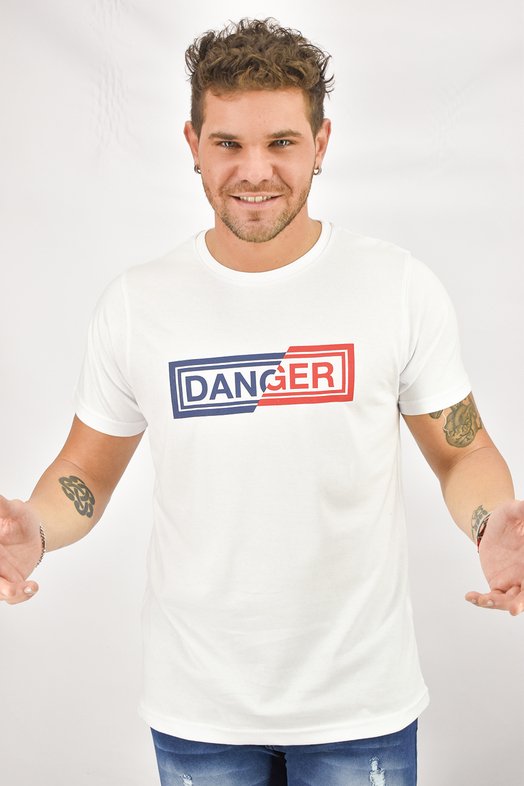 REMERA MC LETRIN