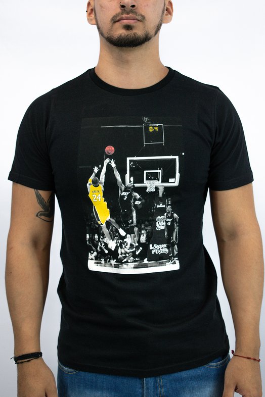 REMERA MC U LAKERS BASQUET